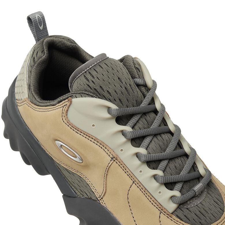 Oakley Factory Team Team Nubuck Chop Saw mocha