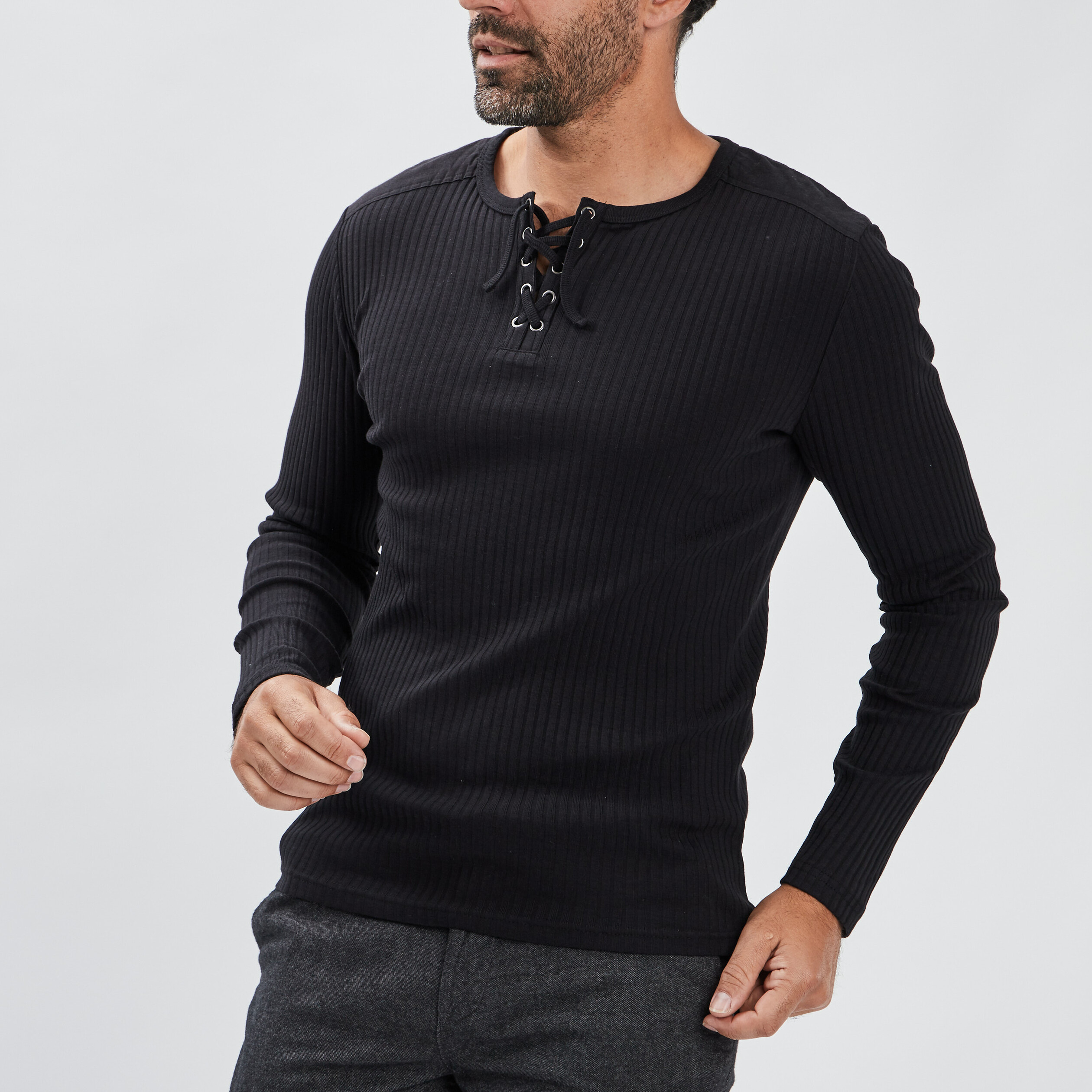 T-shirt ajusté manches longues côtelé noir homme | La Halle