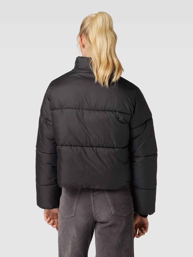 Steppjacke mit Stehkragen Modell 'GEORGIA' in schwarz