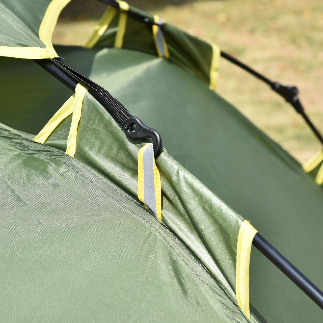 Outsunny Doppelzelt Campingzelt Outdoorzelt Familienzelt Quick-Up-Zelt 2 Erwachsene   1 Kind 4 Jahreszeiten wasserdicht Tragetasche 2 Türen Polyester   Glasfaser Dunkelgrün 210 x 210 x 140 cm