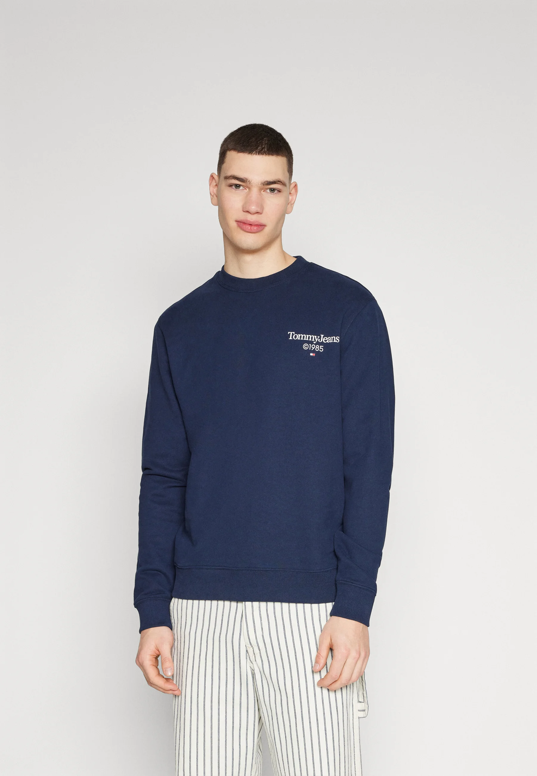 Sudadera Tommy Jeans ENTRY GRAPHIC CREW