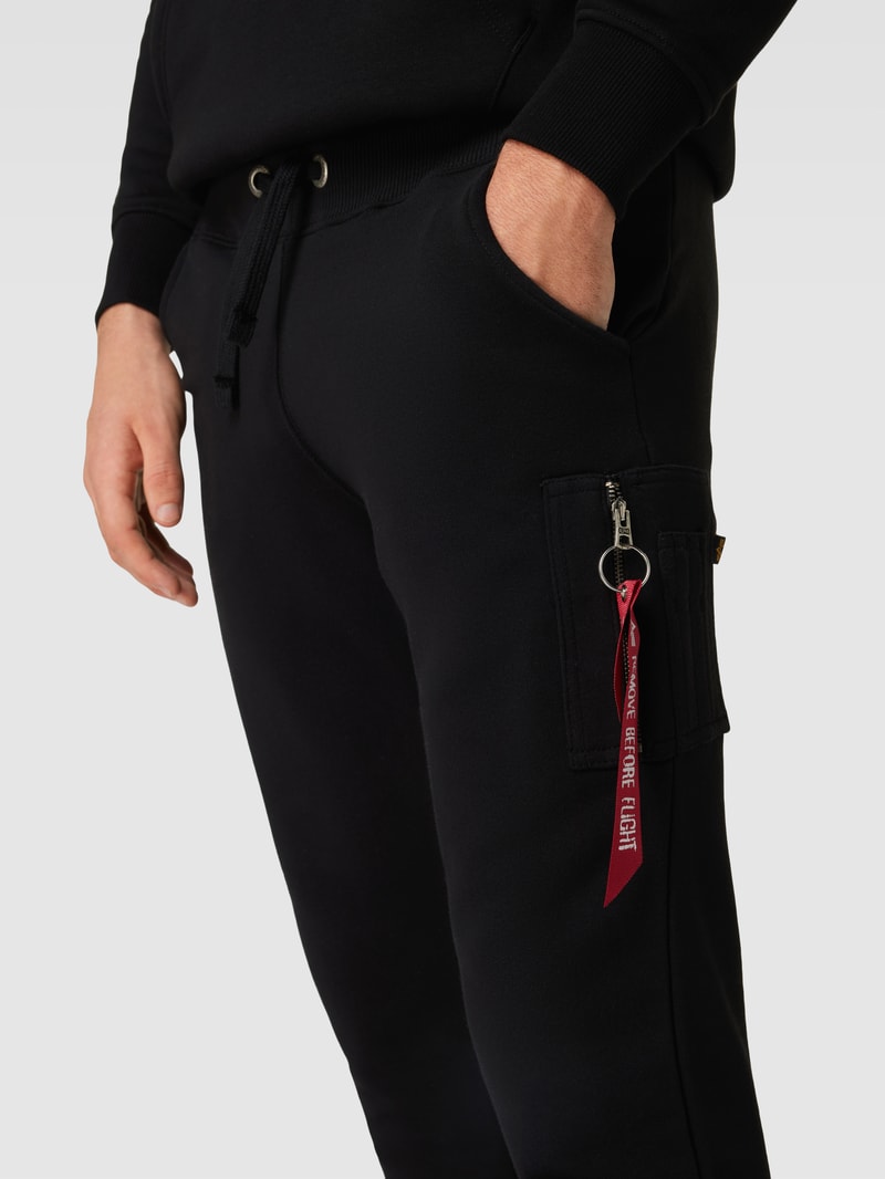 Sweatpants mit Label-Applikation Modell 'X-FIT' in schwarz