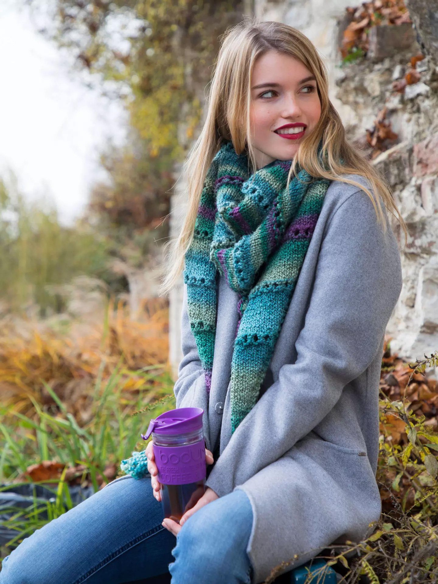 Gründl Wolle Perla Color Farbverlaufswolle zum Stricken und Häkeln Häkelwolle, 90,00 m (100g Strickgarn mit Farbverlauf, warm, weich und pflegeleicht), ohne Schurwolle