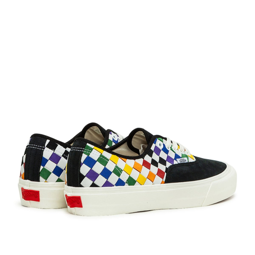 Vans UA Authentic LX Pride VN0A4CS45A81 / bunt