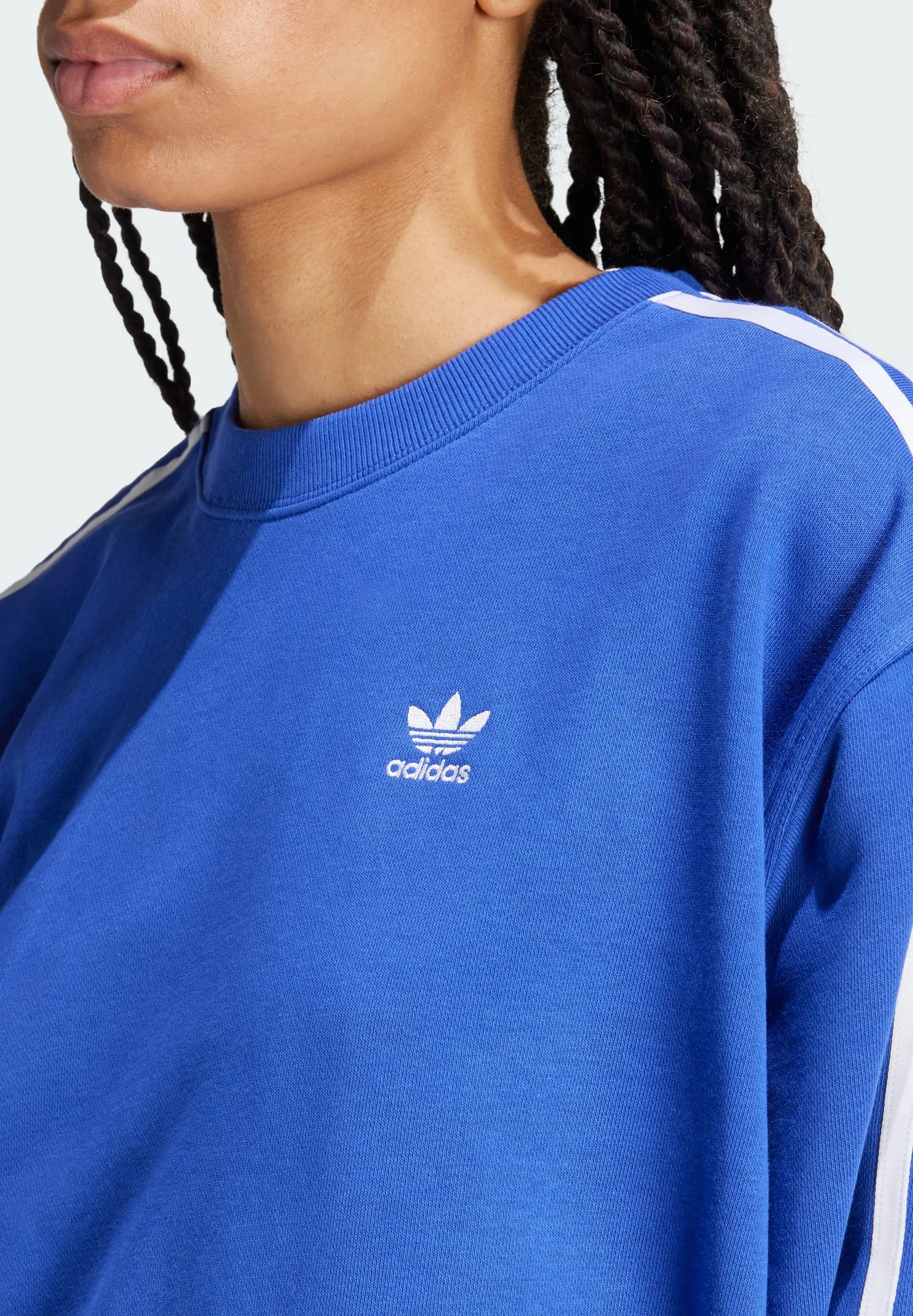 Sudadera adidas Originals de cuello redondo extragrande con tres rayas