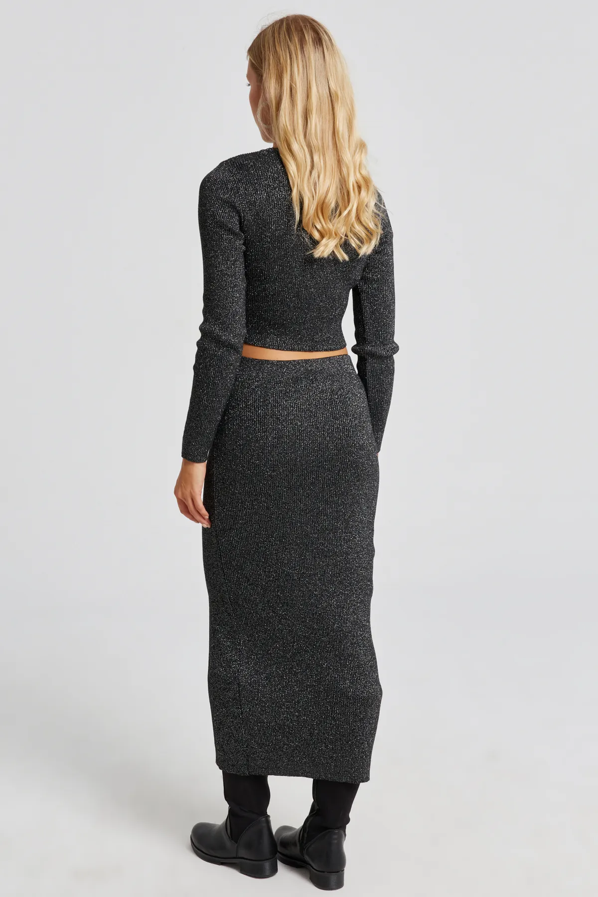 Cool & Sexy  Damen-Rockanzug aus schwarzem, silbrigem Strick KZ2497