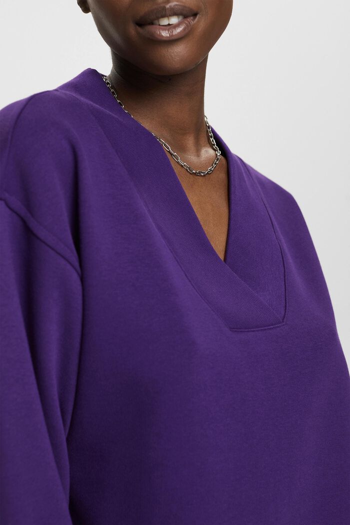 Mini-Sweatkleid mit V-Ausschnitt