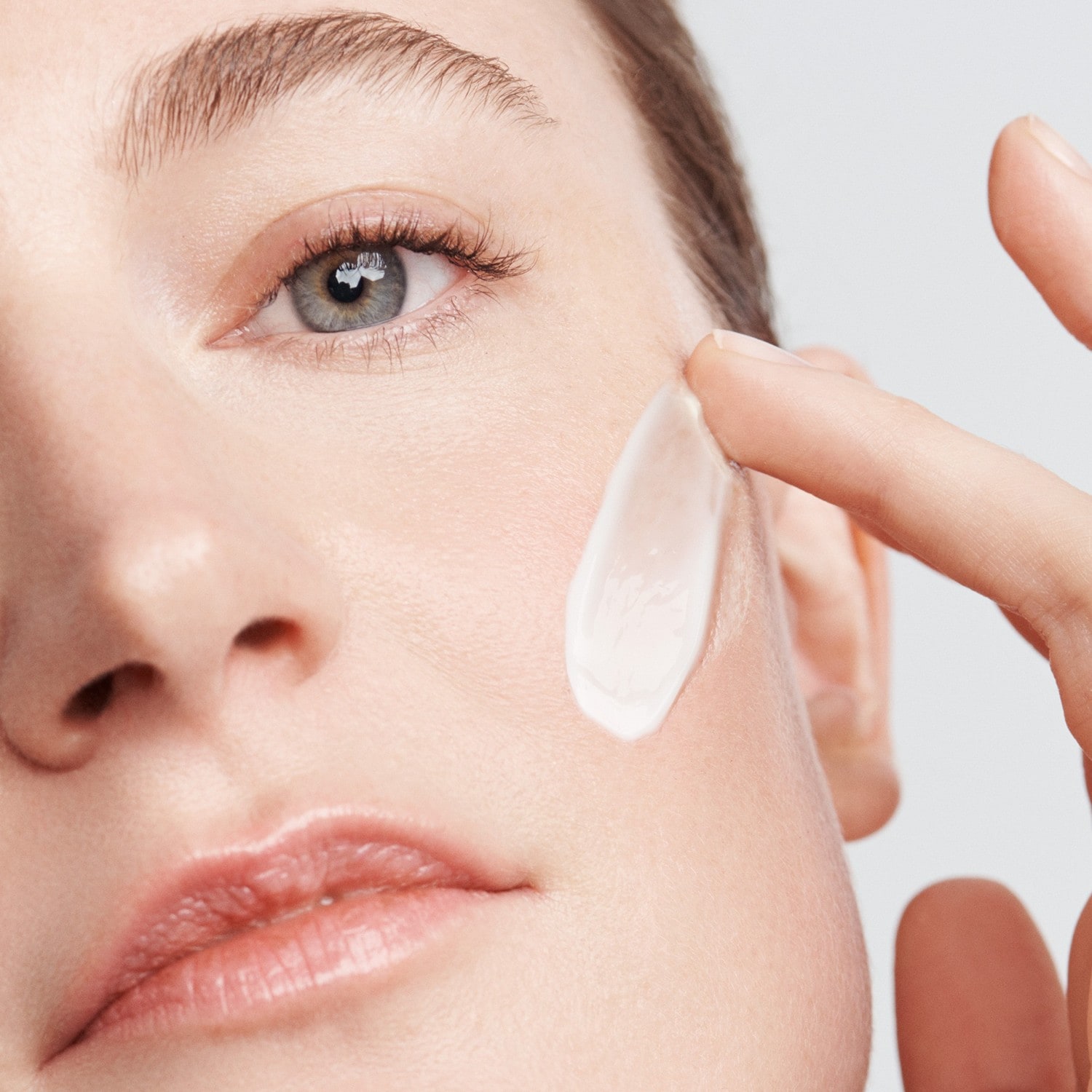 Clarins upokojujúca emulzia