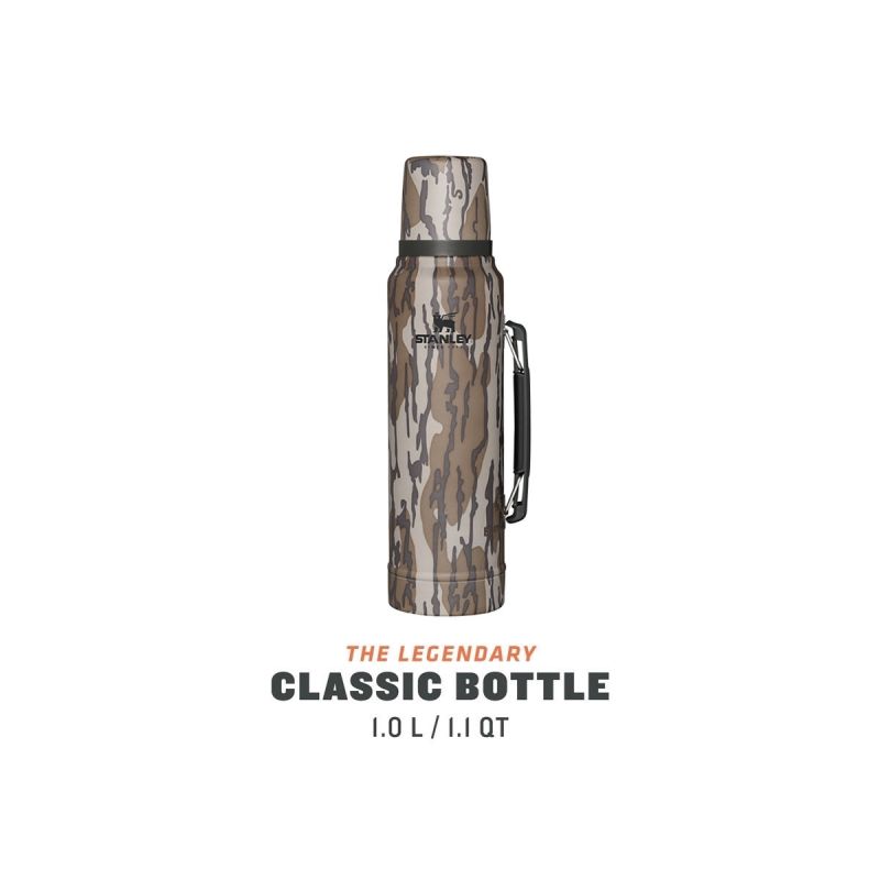 Stanley Classic Legendary Bottle 1,1 qt \/ 1 l Bottomland Mossy Oak