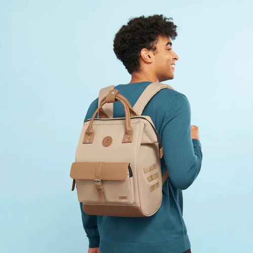 Adventurer Medium Backpack Kuala Lumpur brown