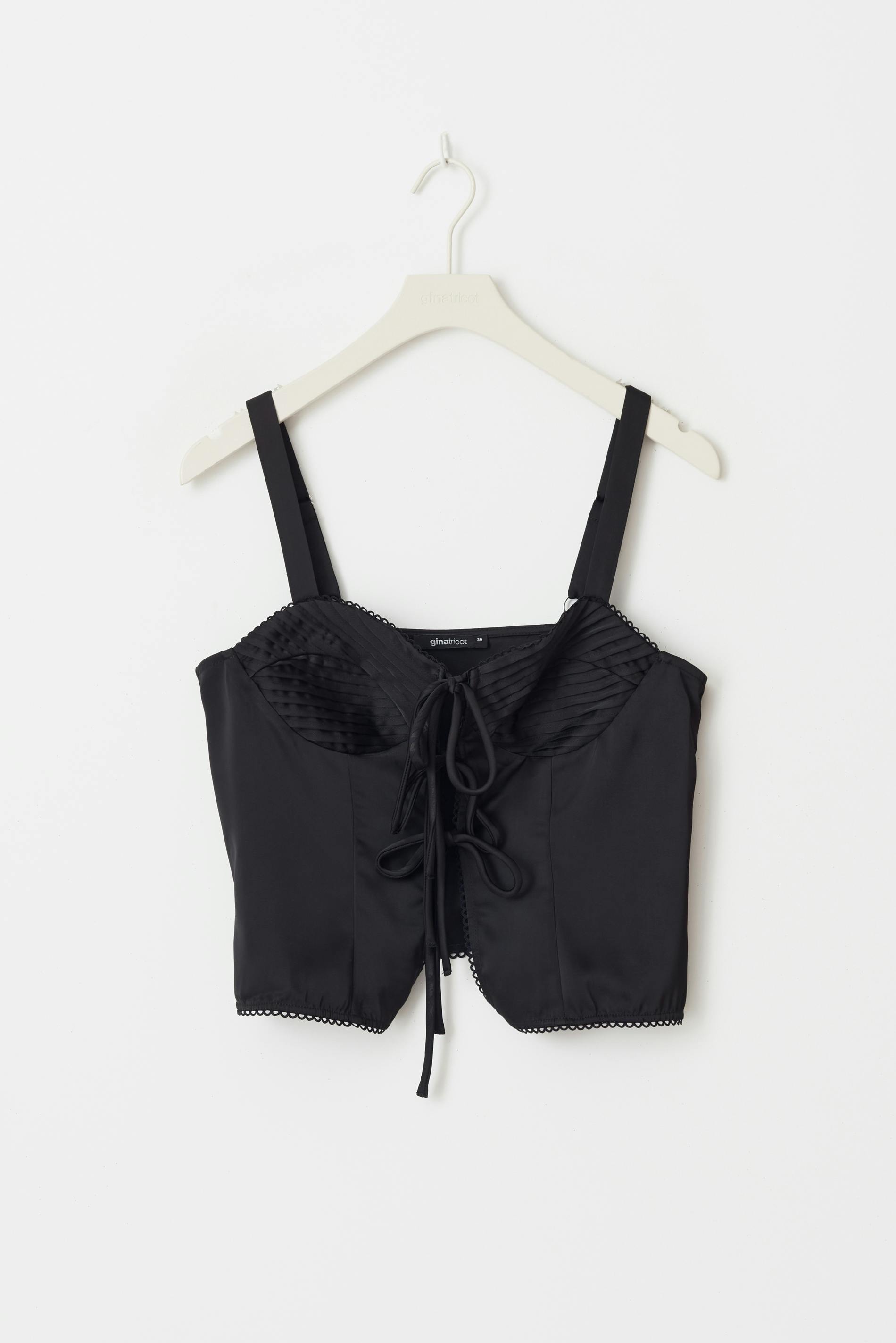 Satin singlet