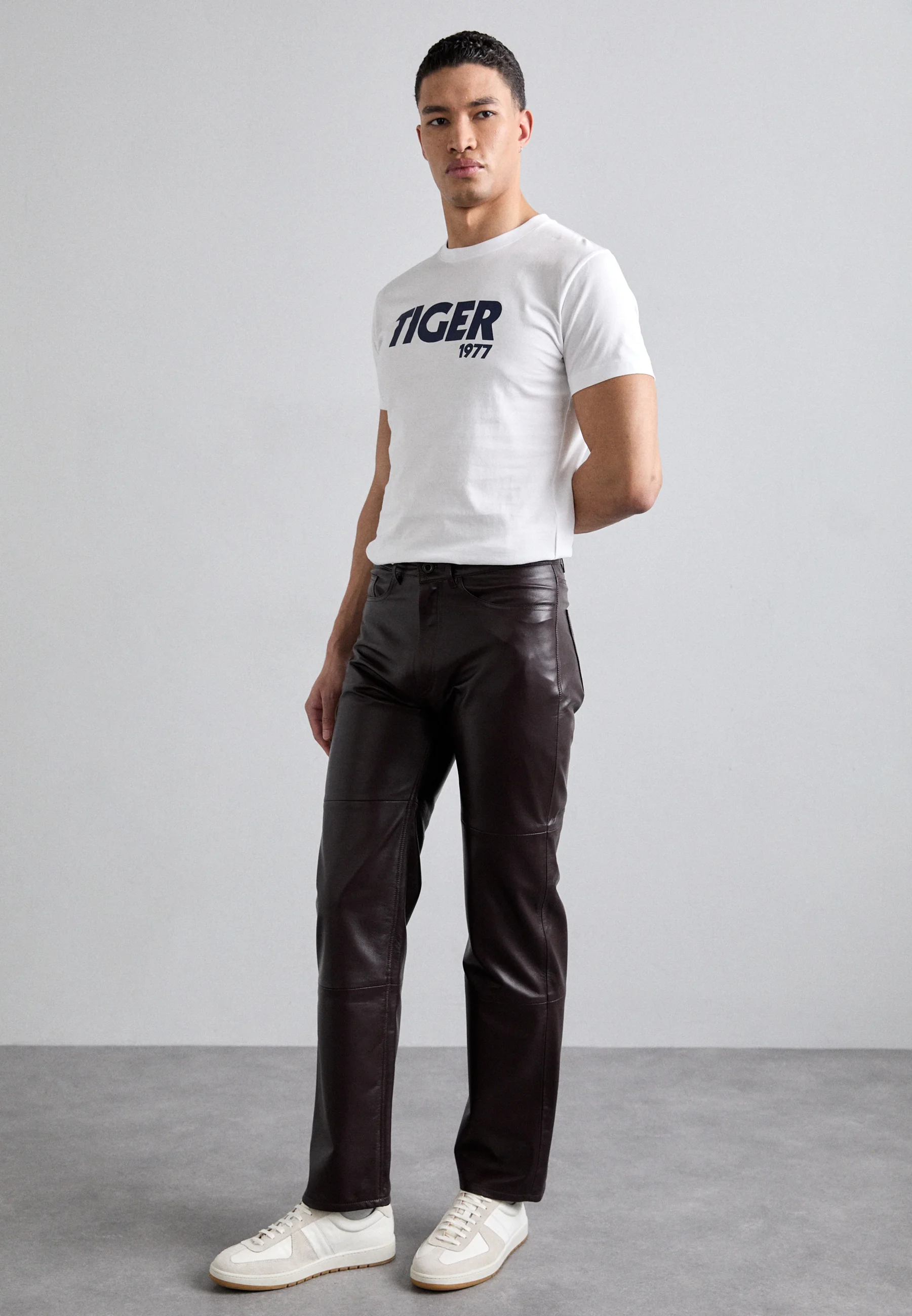 Tigre de Suecia ALEC - Pantalones de cuero