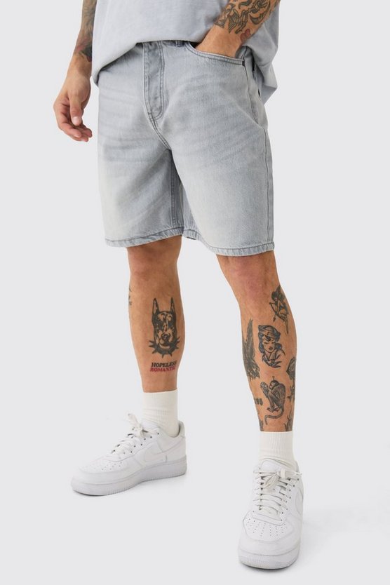 Lockere Jeansshorts in Hellgrau