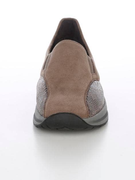 Slipper mit Shock-Absorber
