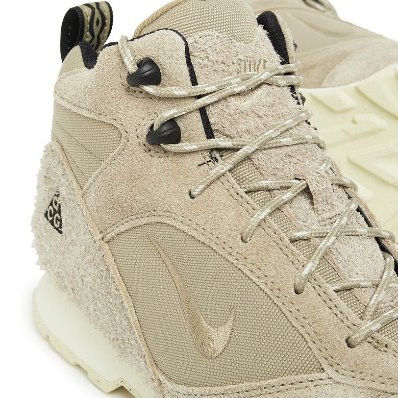 NIKE ACG Torre Mid khaki/khaki-coconut milk-black