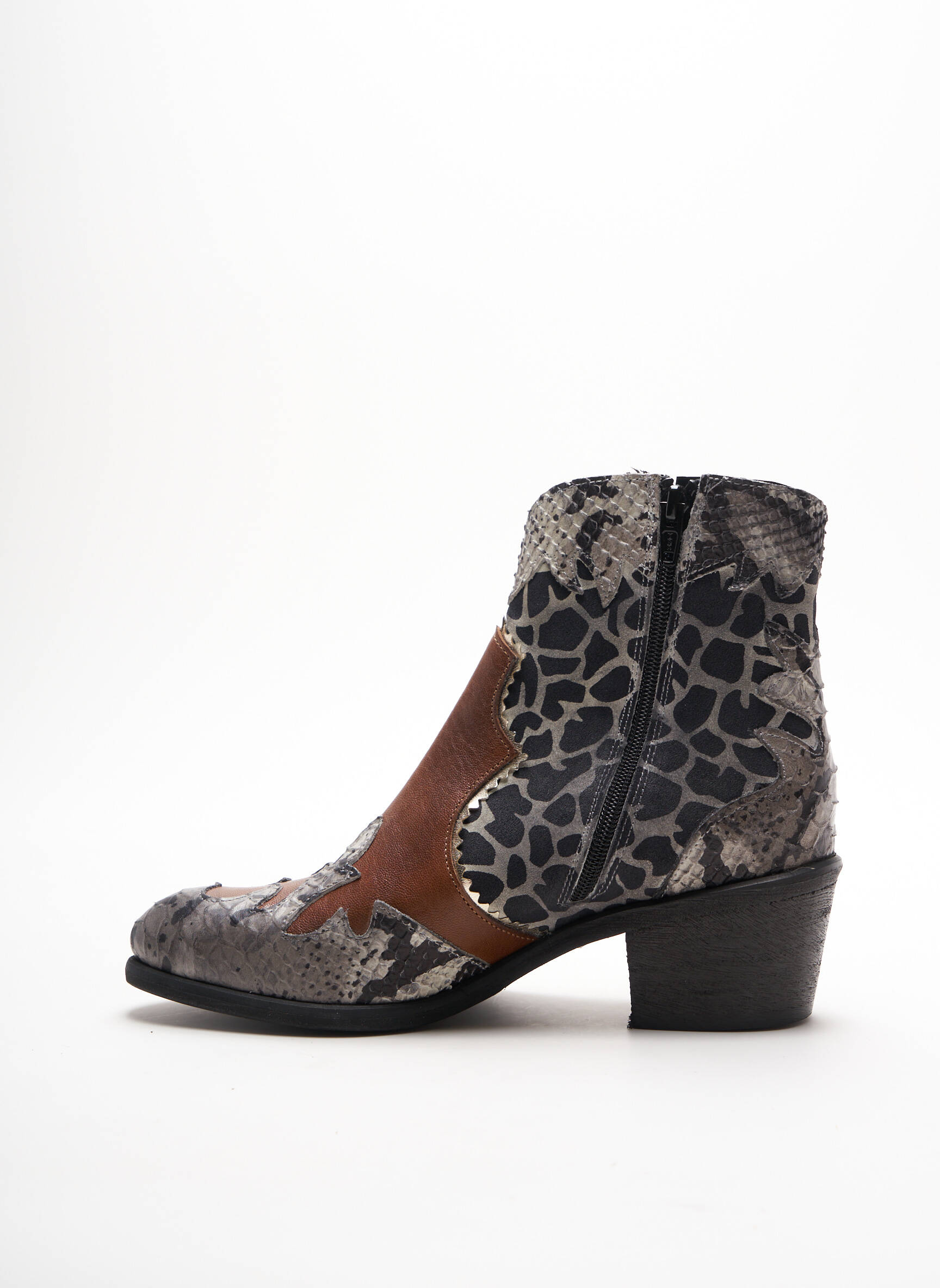 Semerdjian Bottines Femme couleur noir