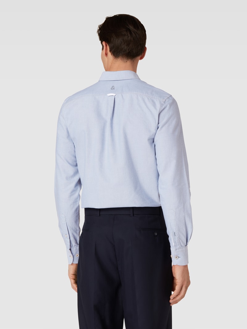 Business-Hemd mit Kentkragen in blau