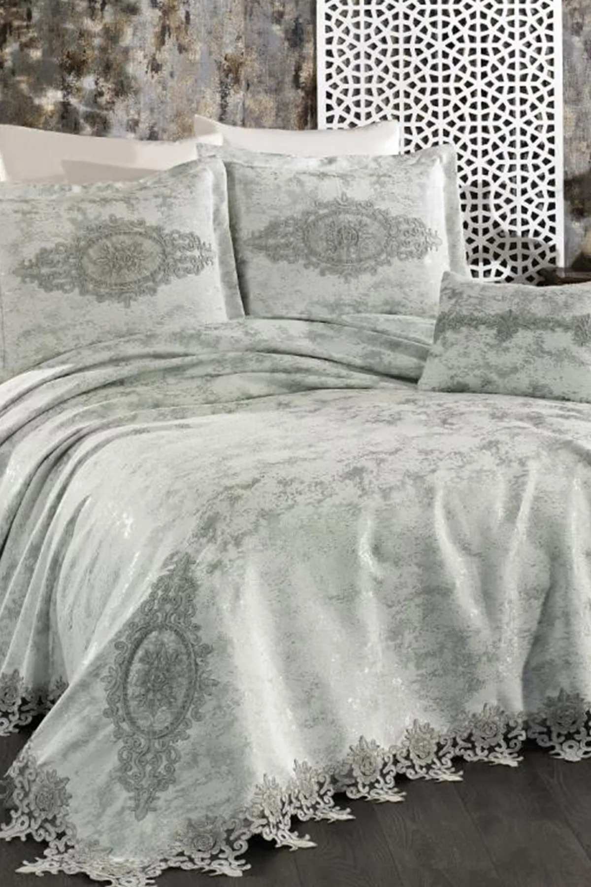 Çeyiz Diyarı  Berika Französisch geschnürtes Mitgift-Piqué-Set, 4-teilig, Grau