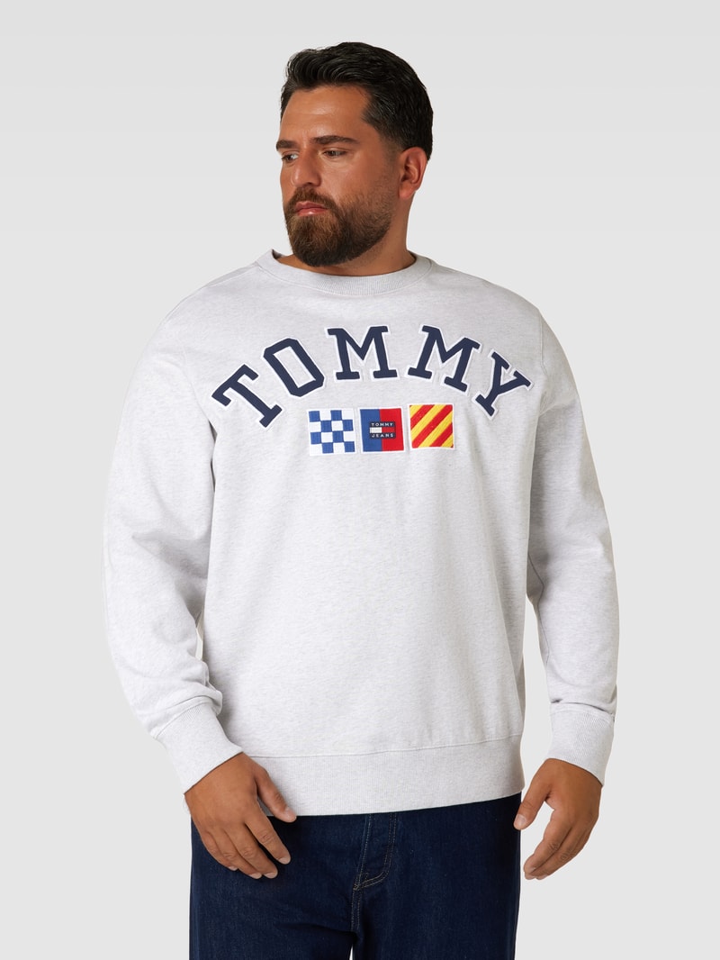 PLUS SIZE Sweatshirt mit Label-Stitching in hellgrau