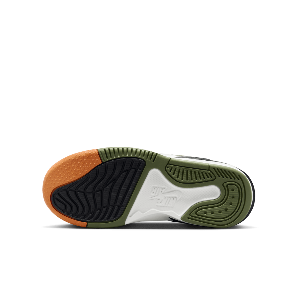 NIKE JORDAN Max Aura 5 DZ4352-003 / schwarz