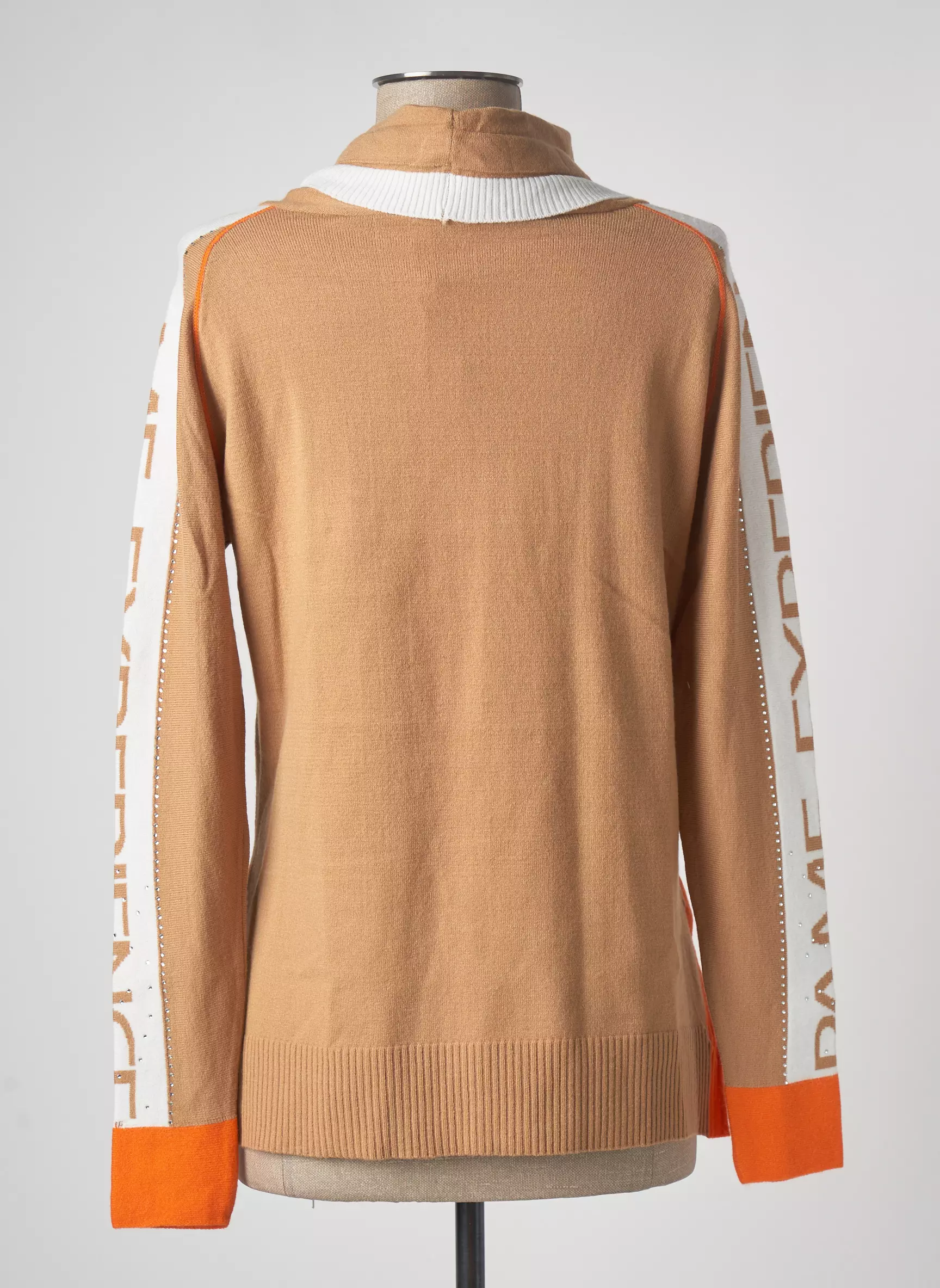 Pame Carrioni Pulls Femme couleur beige