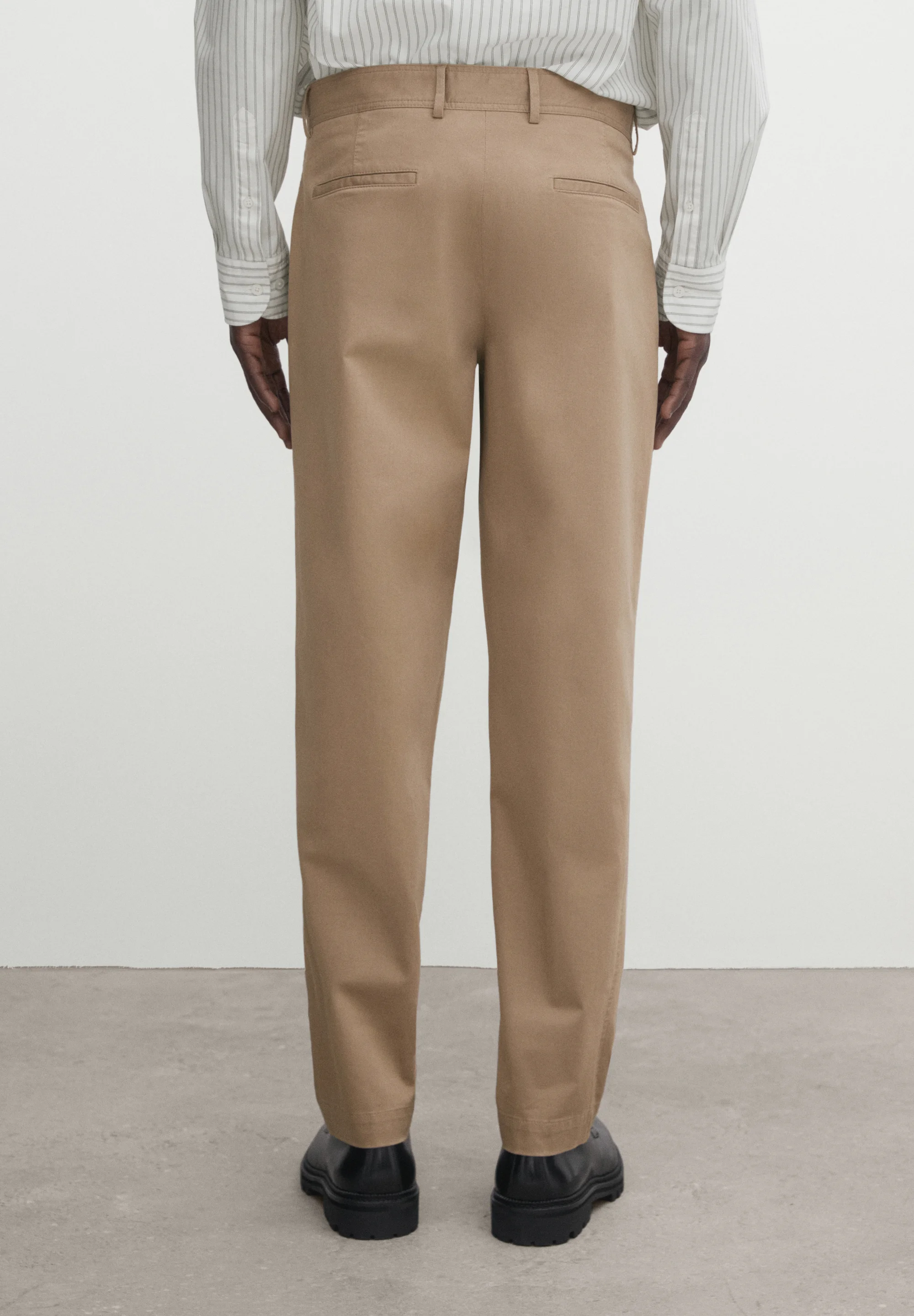 Massimo Dutti TAPERED FIT- Chino