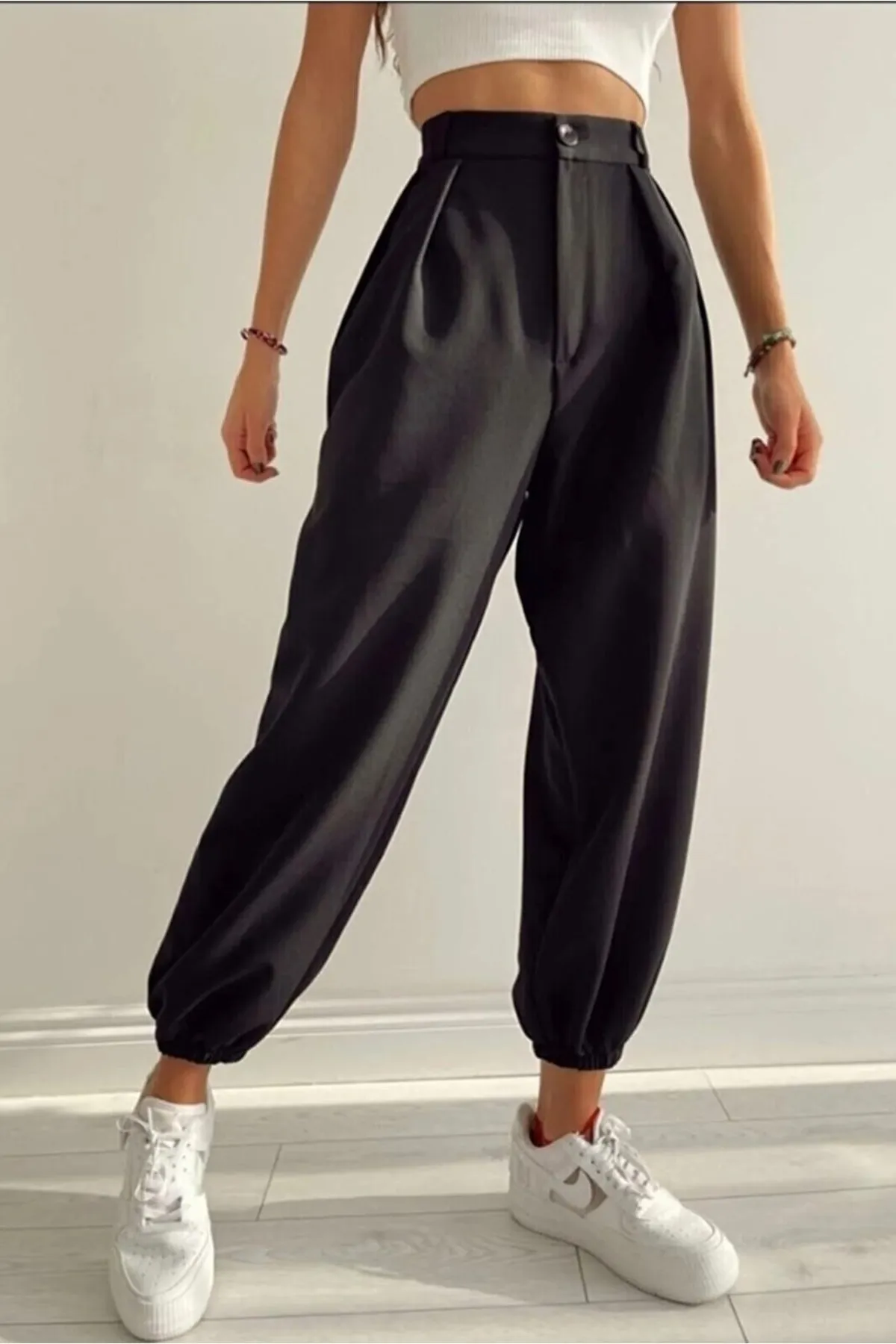 PALAZZO  Schwarze maskuline Joggerhose mit elastischen Beinen