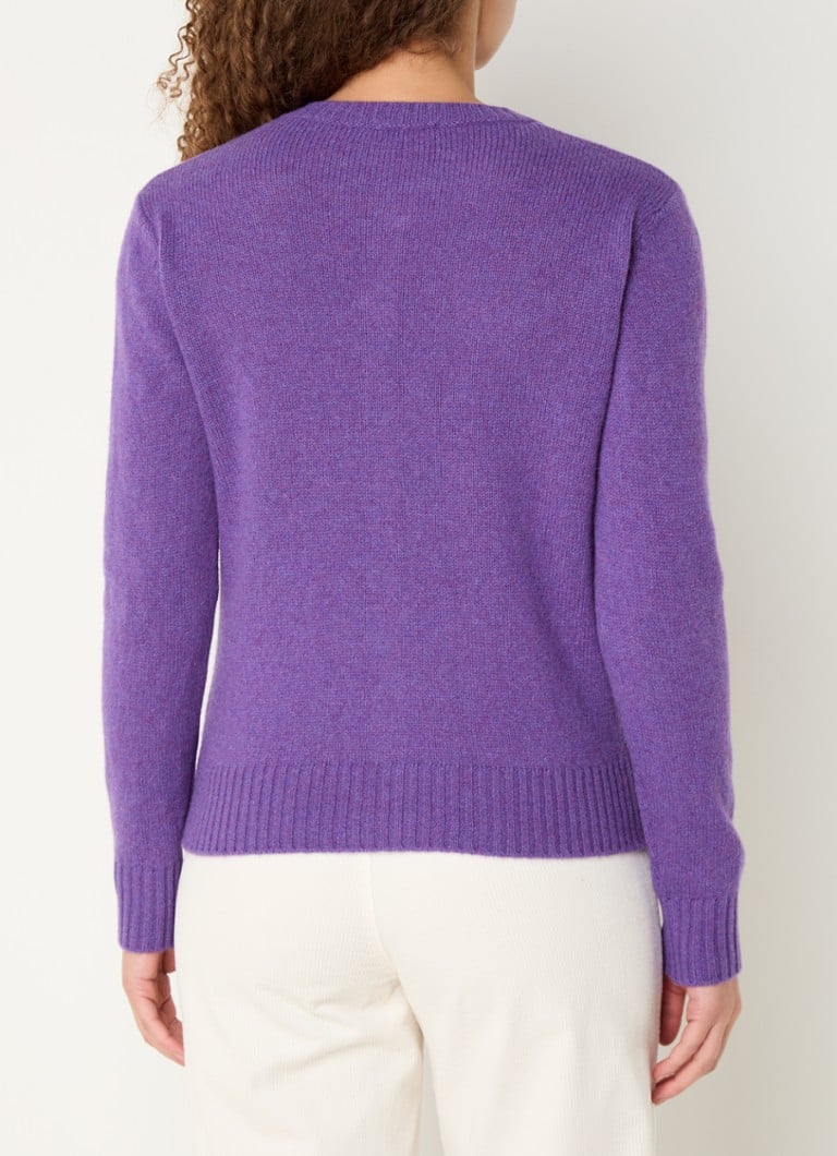 Cardigan Benetton cu guler rotund, confecționat din lână fină.
