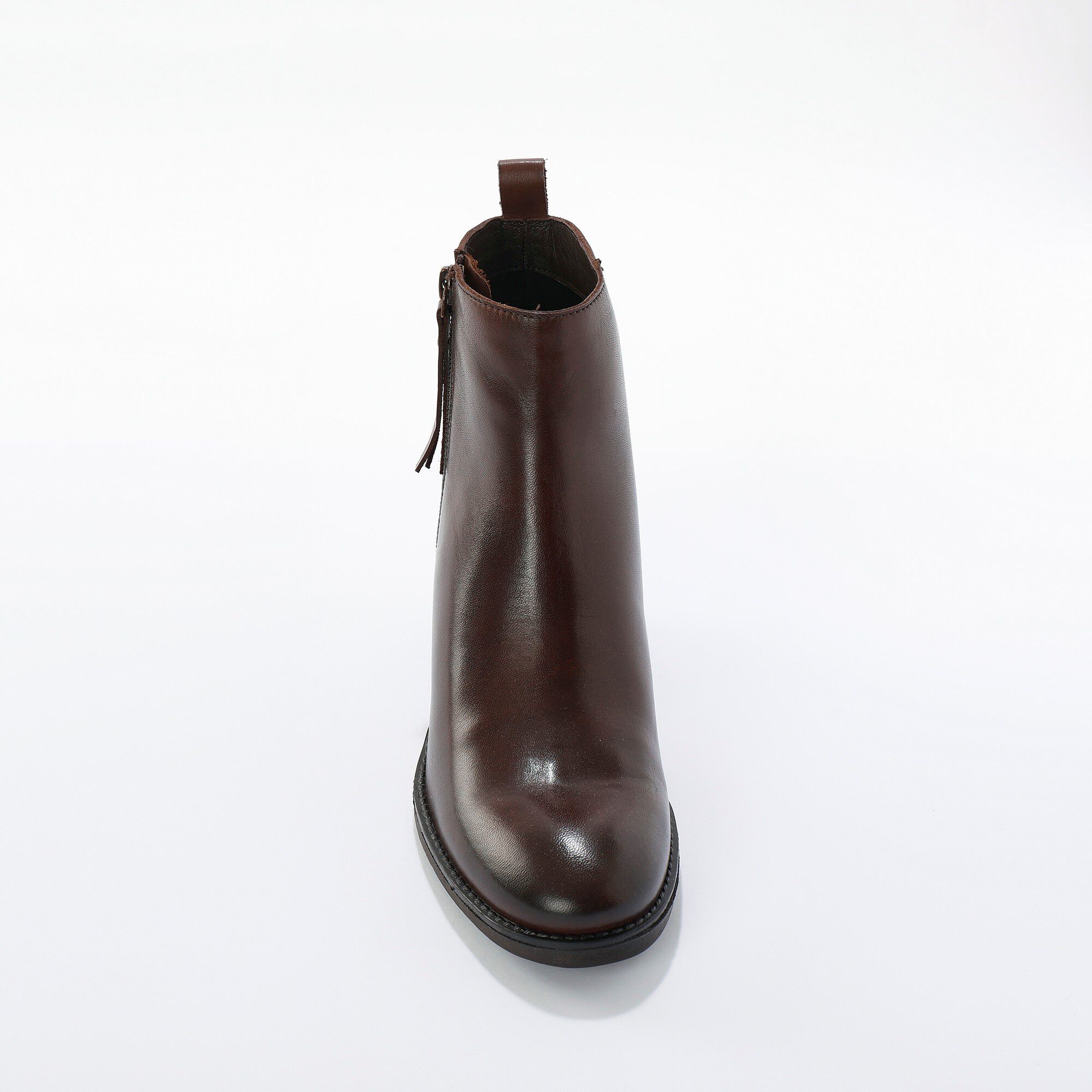 Boots zippées à talons, cuir