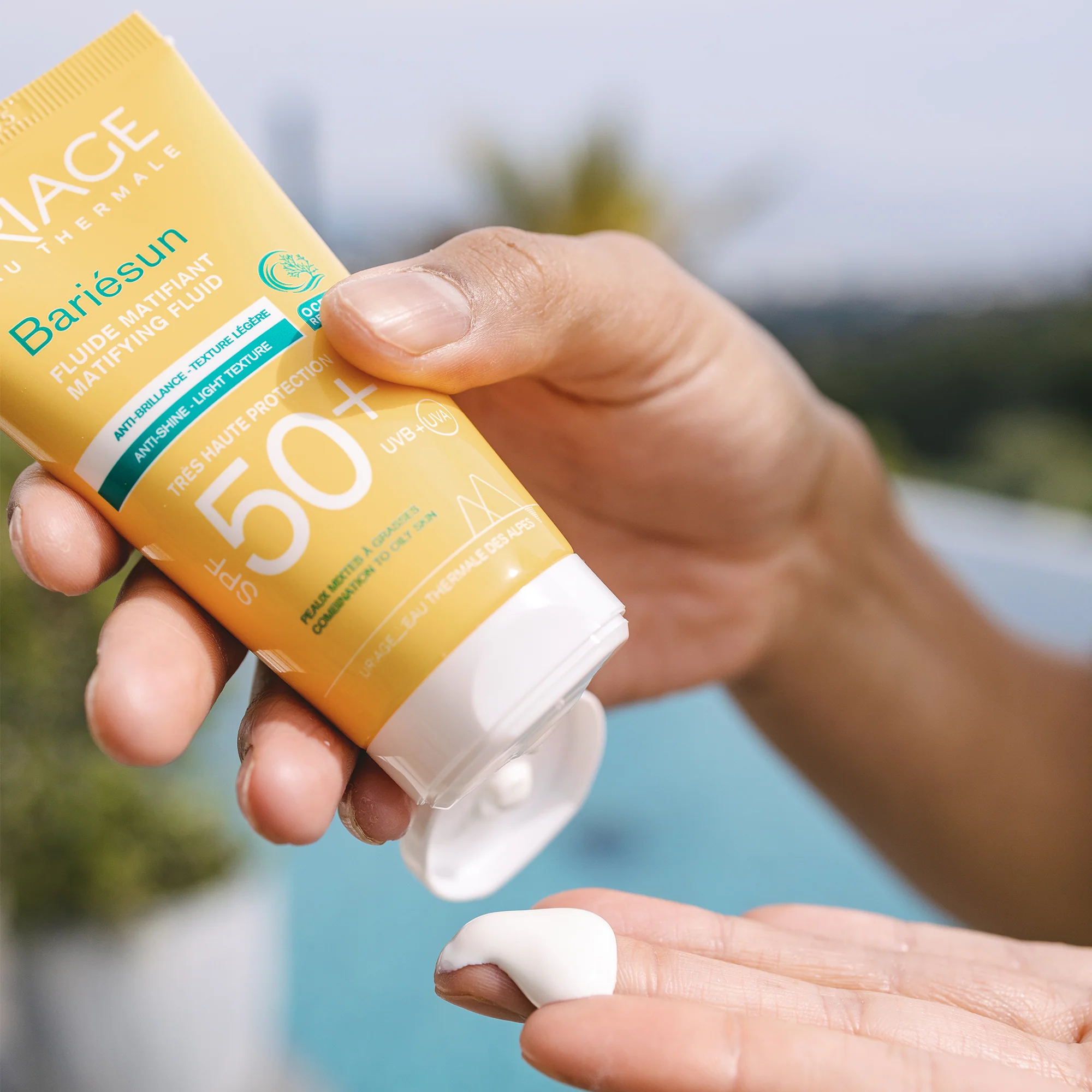 BARIESUN Fluid Mat Face SPF50+ - Protector solar facial de alta protección.