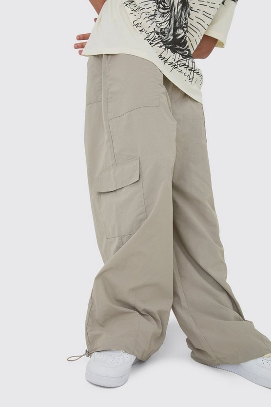 Parachute-Hose mit Cargo-Taschen und elastischem Bund