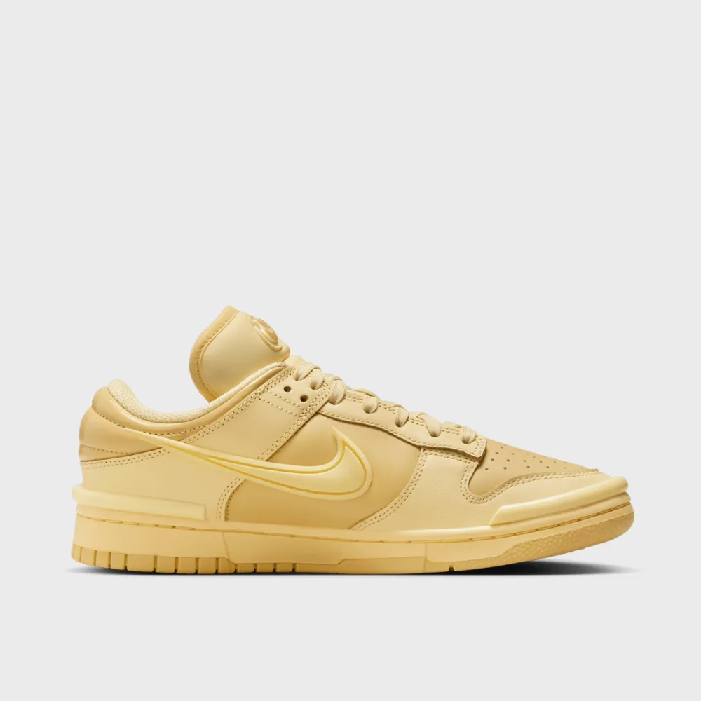 Nike Dunk Low Twist WMNS DZ2794-701 / gelb