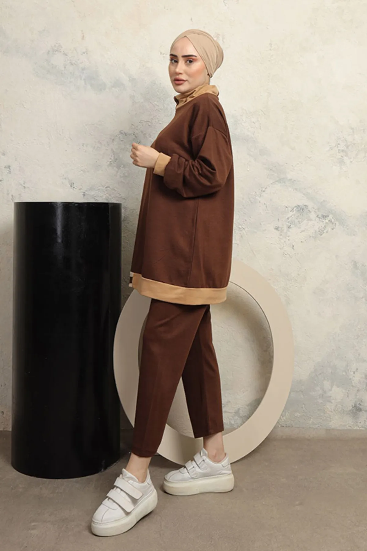 benguen  3402 Zweifädiger Hijab-Anzug, Braun