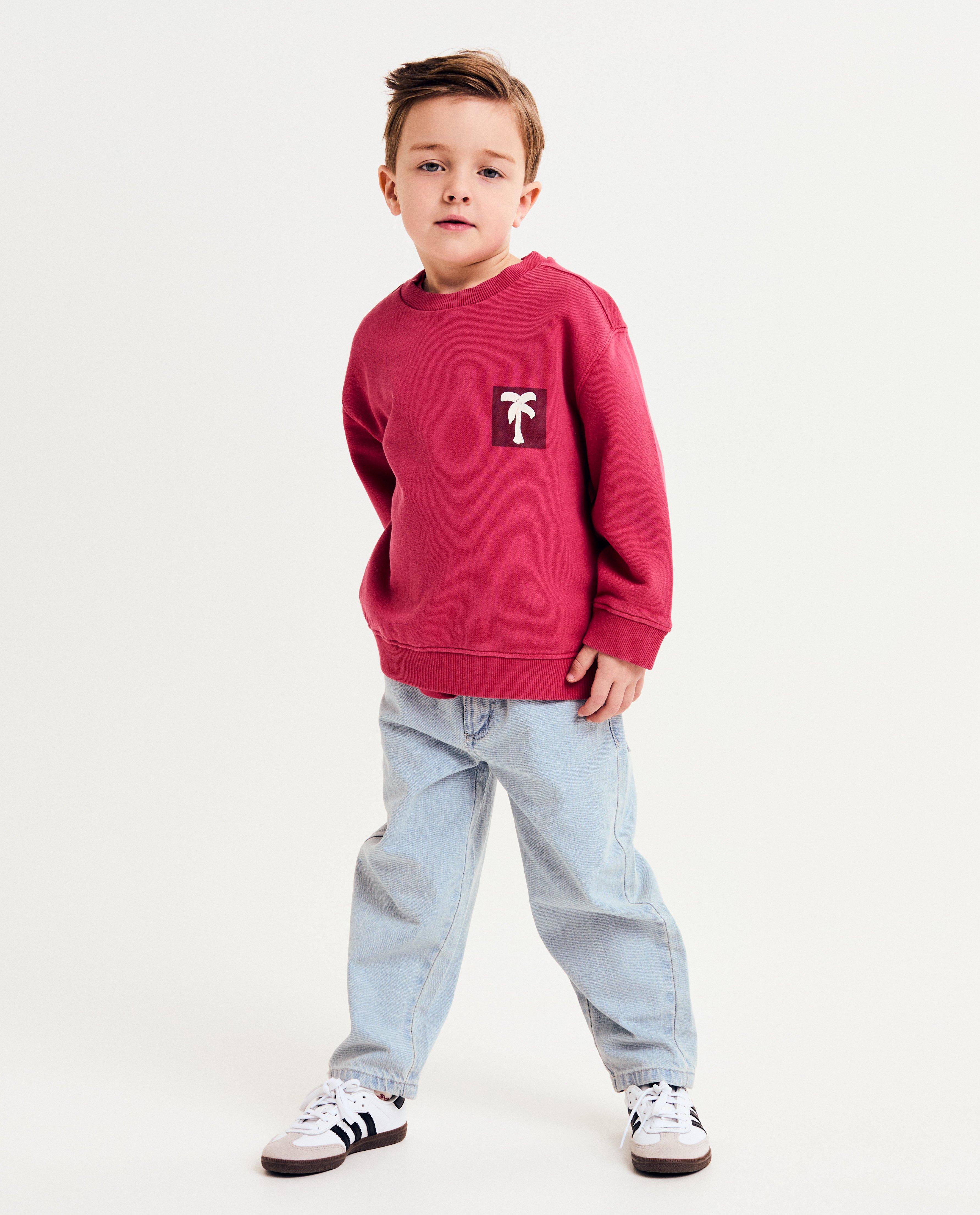 Pulover Kidz Nation cu aspect spălat, croială lejeră, roșu închis
