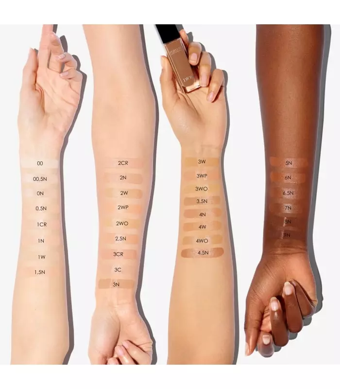 DIOR FOREVER SKIN CORRECT Correcteur anticerne haute couvrance - tenue et hydratation 24 h - 96 % d'ingrédients d'origine naturelle