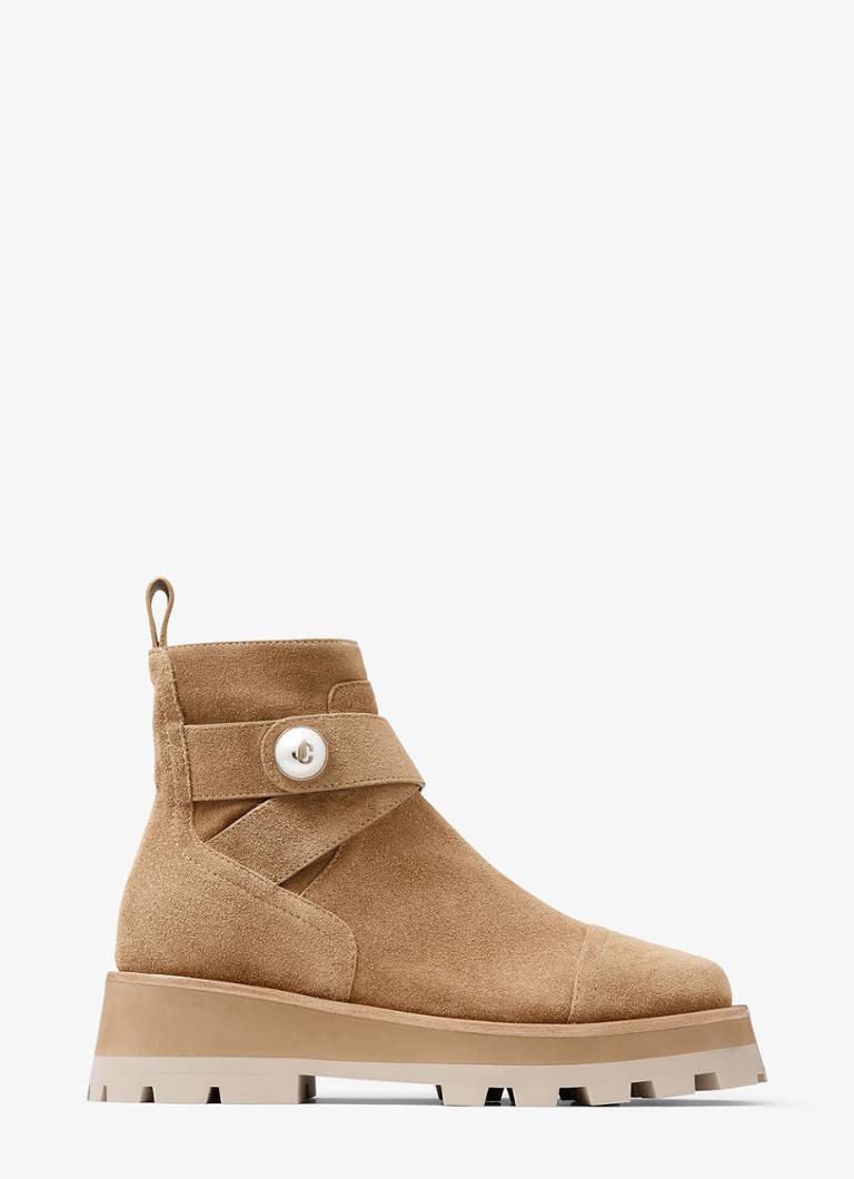 Ghete plate Meena de la Jimmy Choo, din piele întoarsă de vițel.