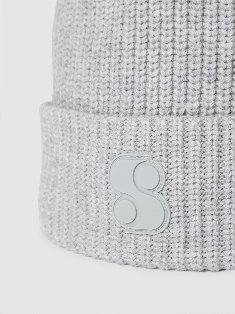 Beanie mit Label-Applikation in dunkelgrau