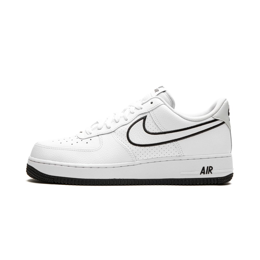 Nike Air Force 1 07 FJ4211-100 / weiss