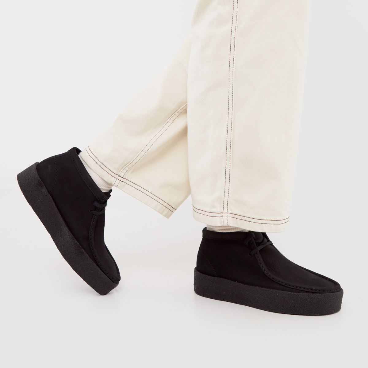 Clarks Originals – Wallabee – Svarta stövlar med kupmönster