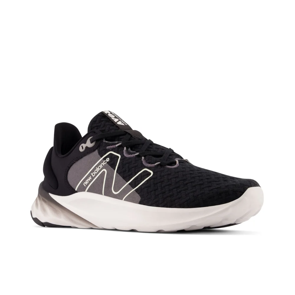 New Balance Fresh Foam Roav v2 MROAVHK2 / schwarz