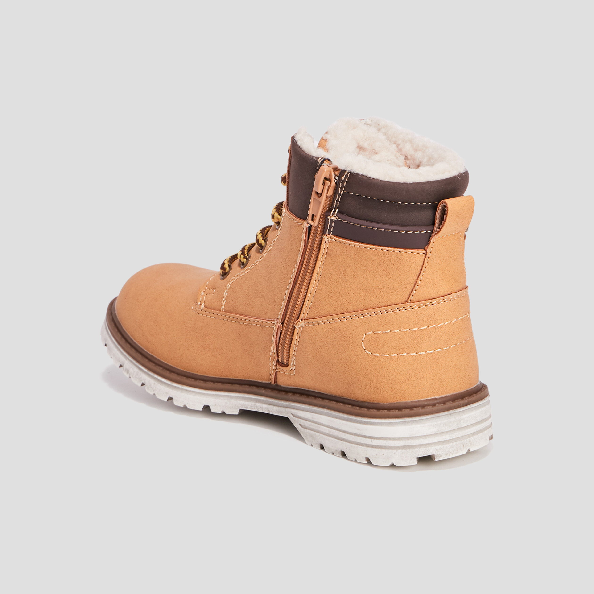 Bottines fourrées crantées zippées camel garçon | La Halle