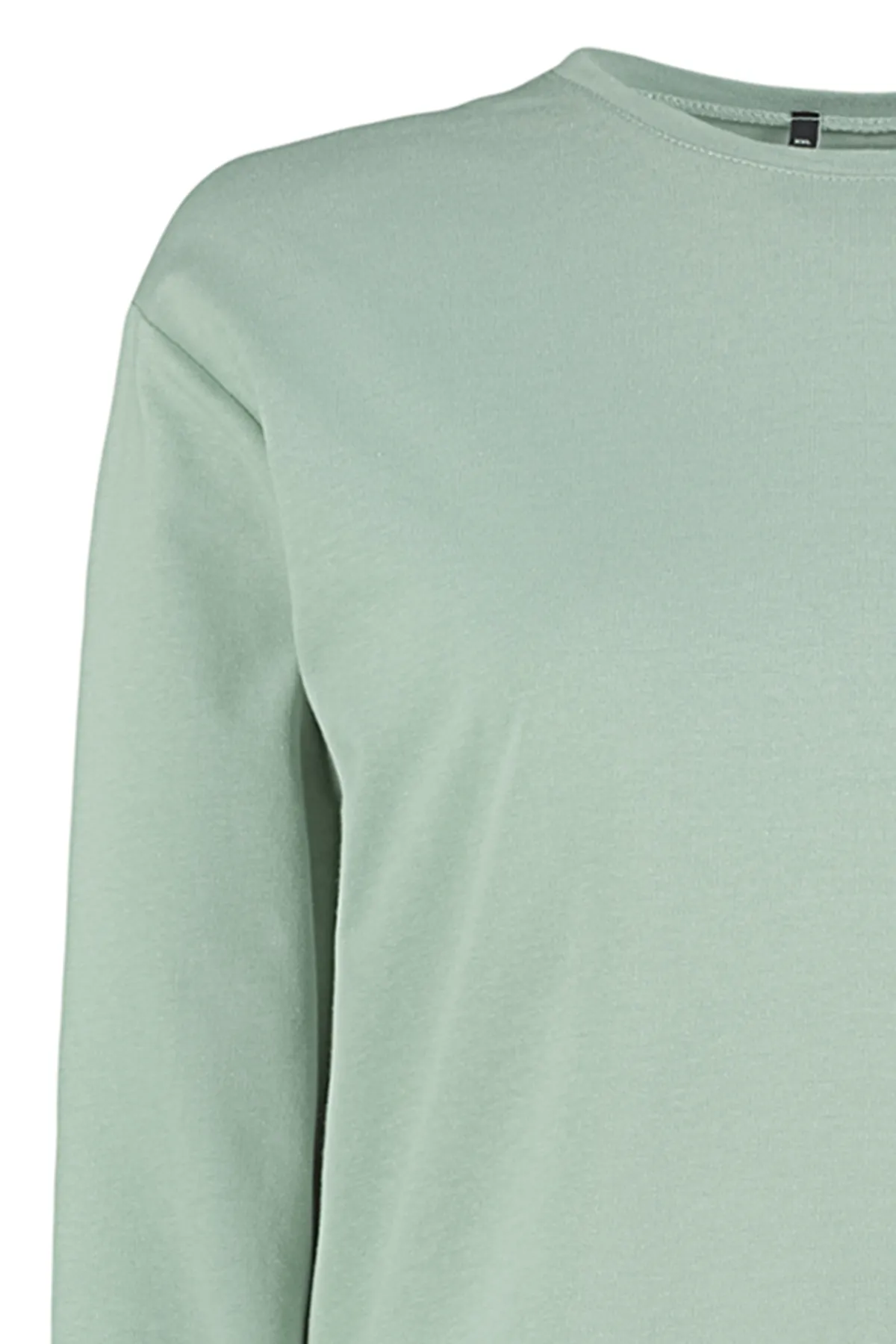 Trendyol Curve  Grünes Entfernen des unteren T-Shirt-Looks, dünnes gestricktes Sweatshirt TBBAW23AO00024