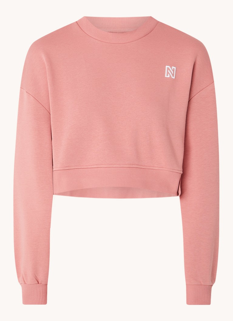 Pulover scurt NIKKIE cu logo brodat