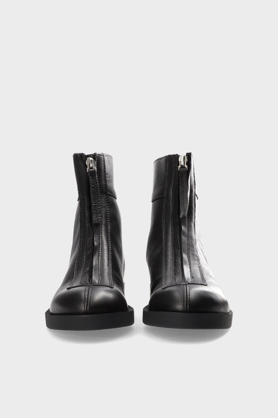 CPH681 vitello black