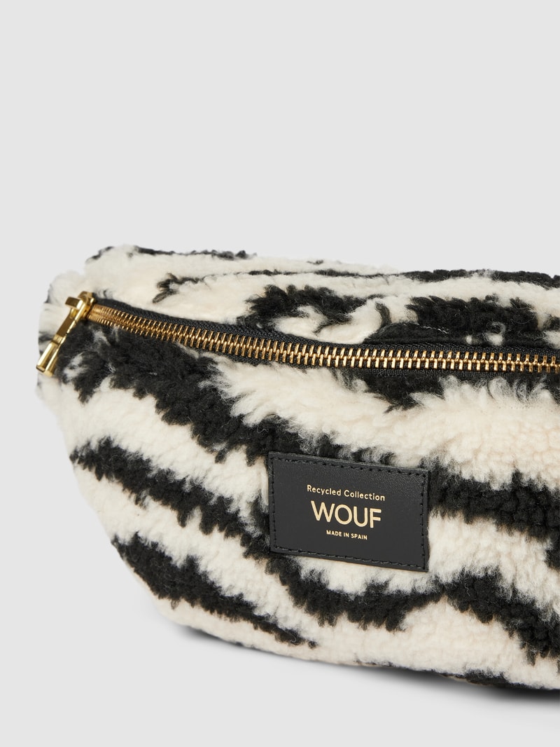 Bauchtasche mit Animal-Print Modell 'Arctic' in schwarz