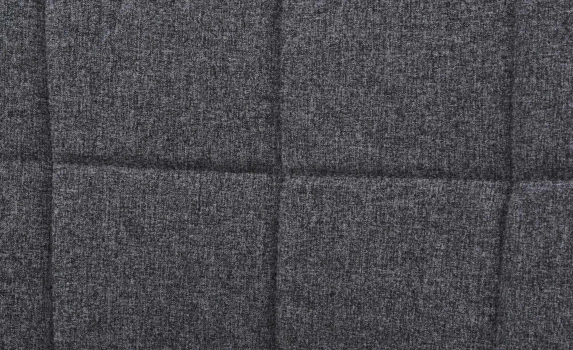 Sessel mit Fußhocker