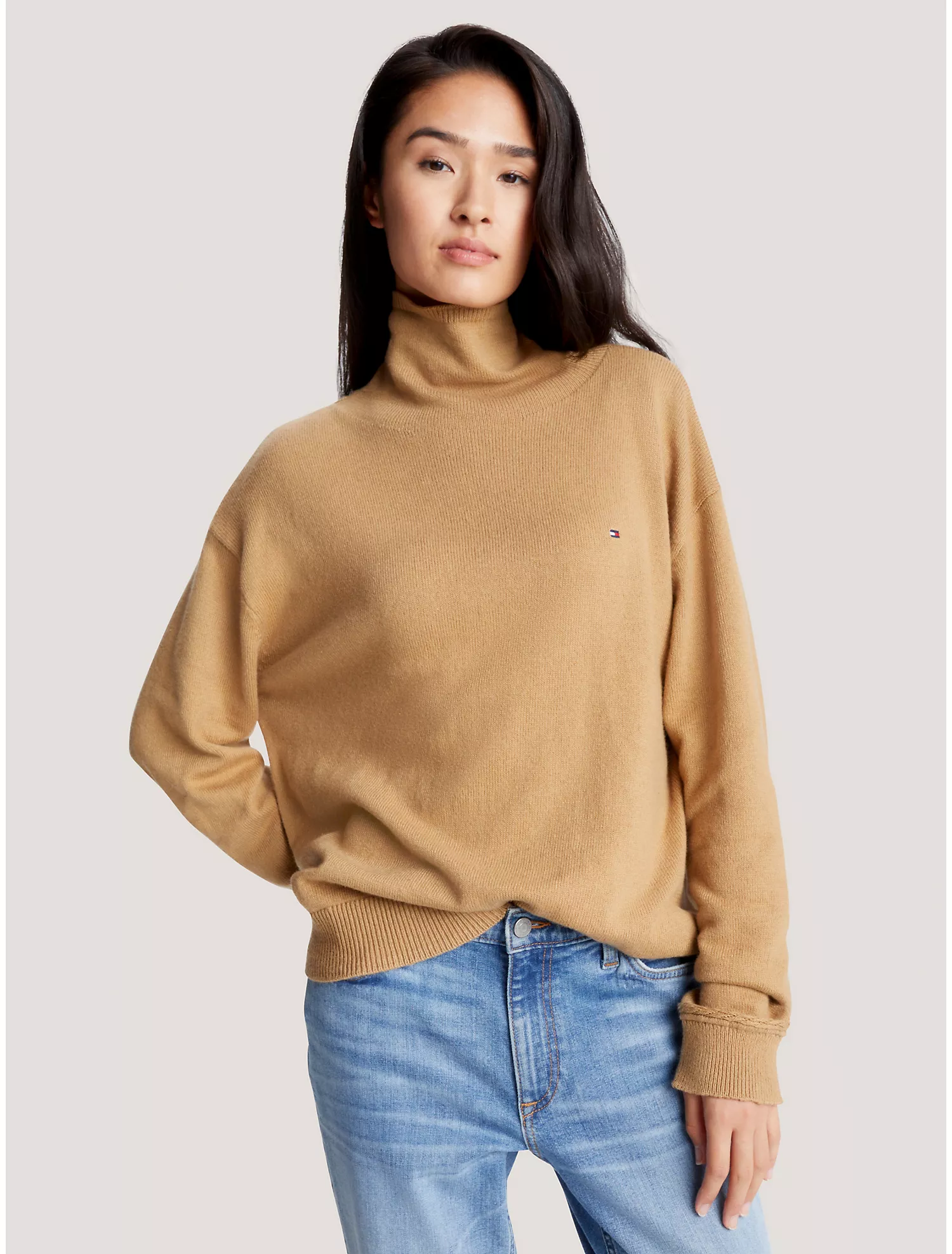 Relaxed Fit Mockneck Sweater