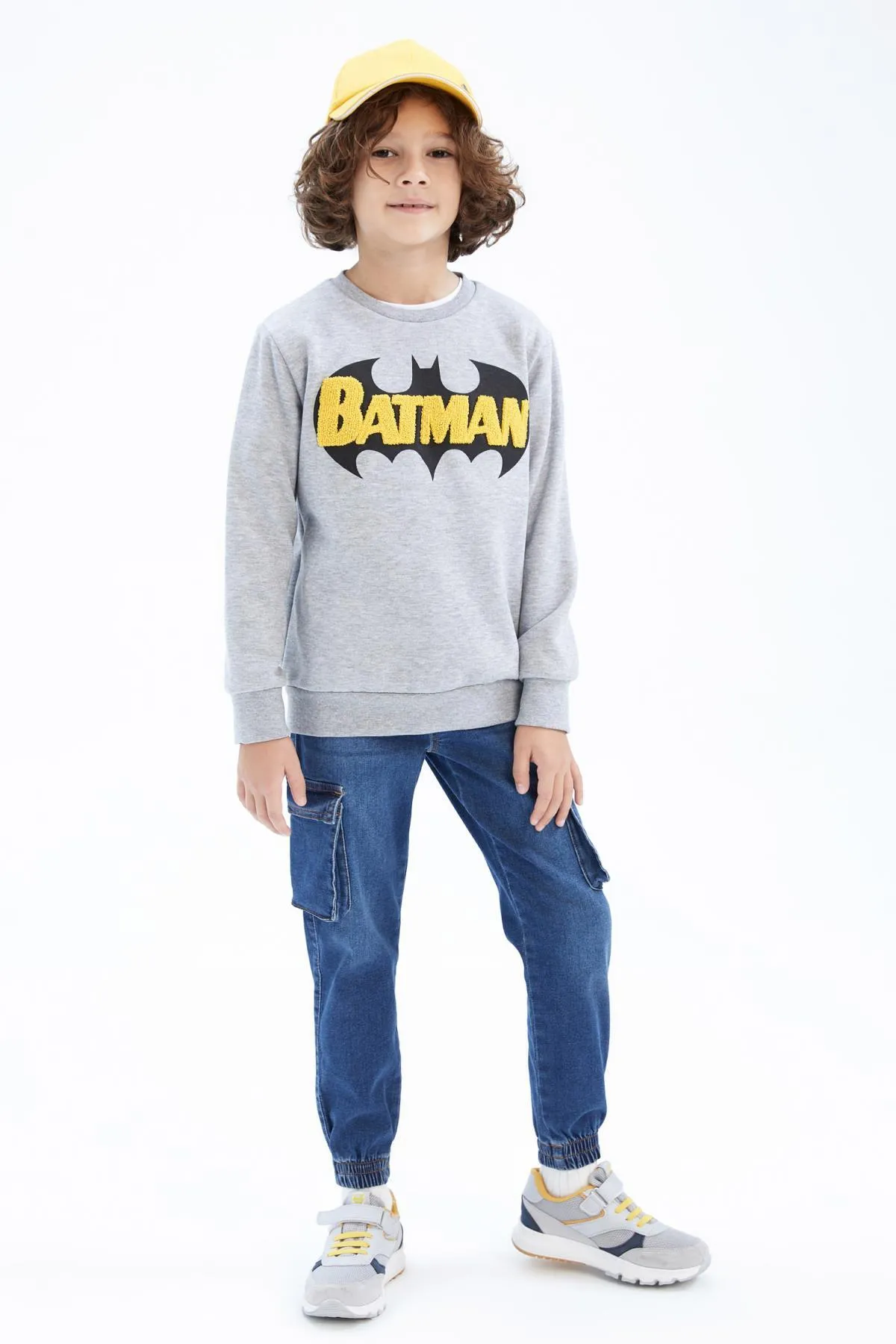 DeFacto  Batman-Sweatshirt mit Rundhalsausschnitt für Jungen