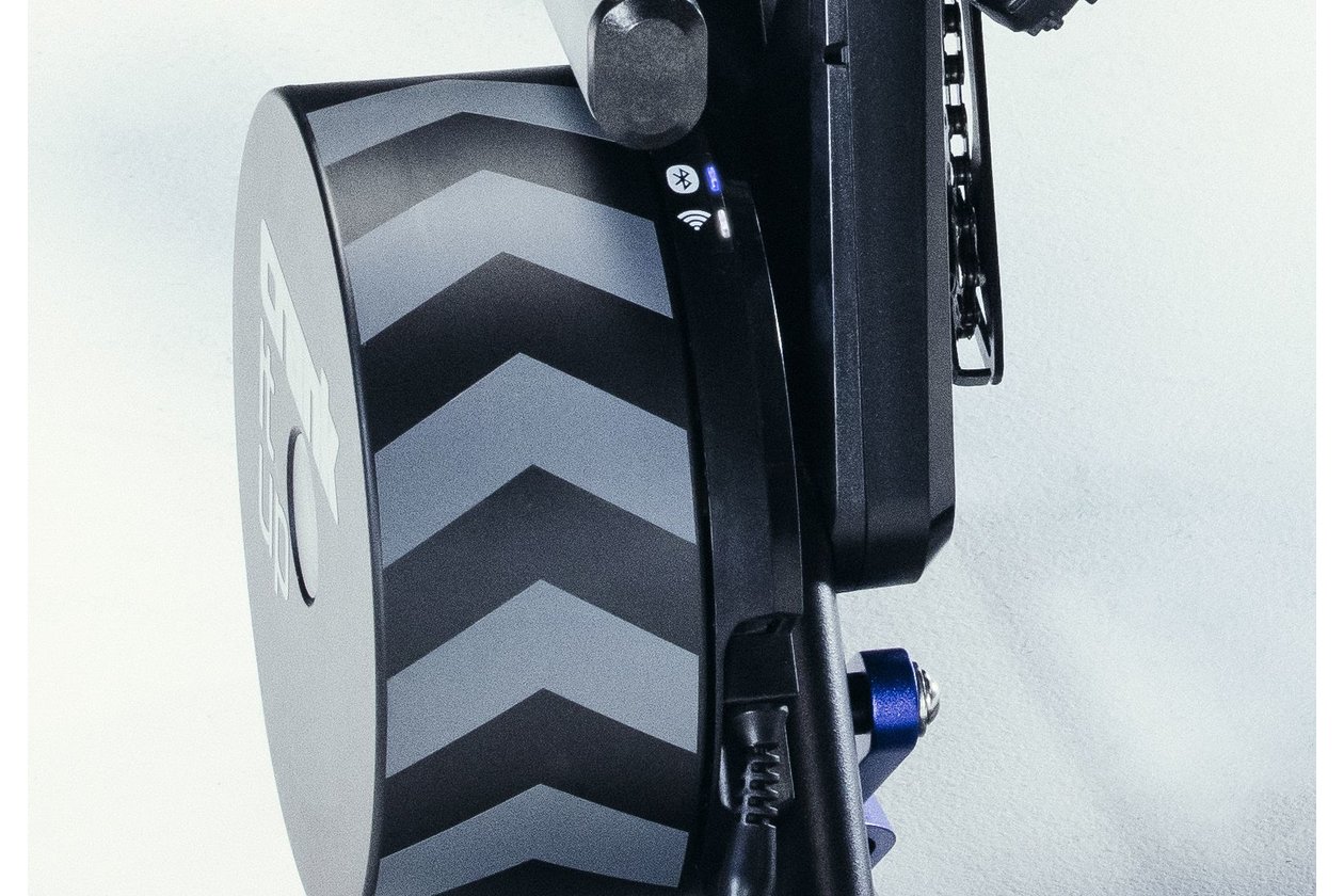 Wahoo KICKR V6 Smart Trainer