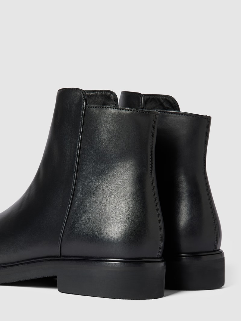 Stiefeletten mit Strasssteinbesatz in schwarz